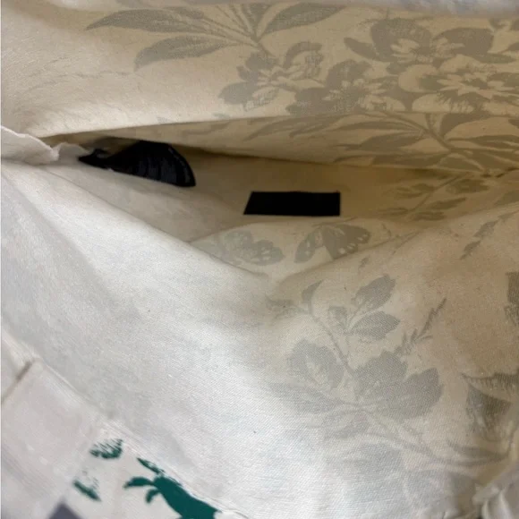 Gucci Beauty Herbarium Green Tote – NWOT, Limited Edition - Picture 3 of 4